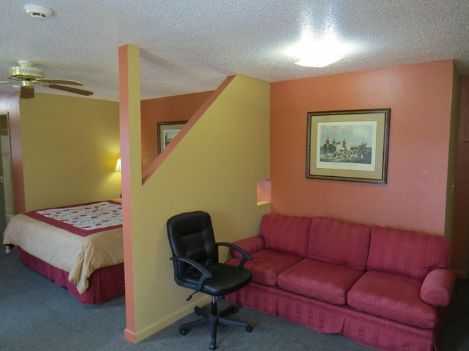 Public Area 2, First Western Inn Caseyville, Saint Clair