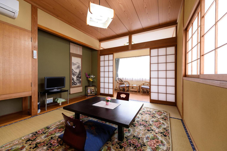 Bedroom 3, Yufuin Onsen Ryokan Jinnouchi, Yufu