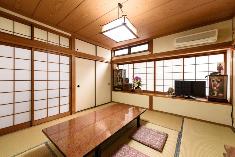 Bedroom 4, Yufuin Onsen Ryokan Jinnouchi, Yufu