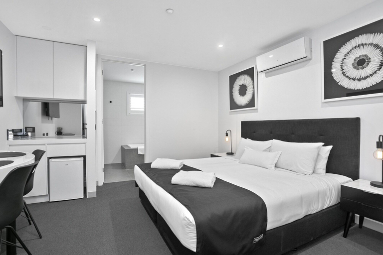 Public Area 3, Ocean Grove Chalet, Greater Geelong - Pt B