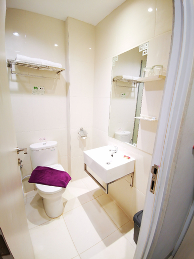Bedroom 5, Vio Hotel Surapati, Bandung
