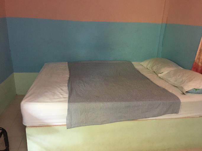 Bedroom 2, AP Hotel, Ao Luk