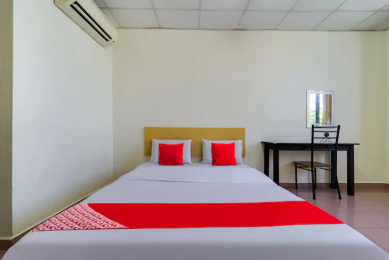 Bedroom 3, OYO 89461 Cp Hotel, Seberang Perai Utara