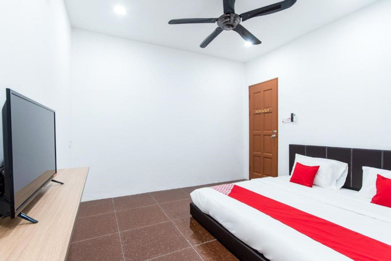 OYO 44011 Weng Bee Guest House, Putatan