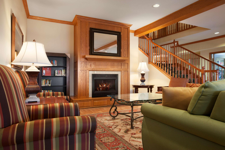 Public Area 2, Country Inn & Suites by Radisson, Albert Lea - Austin, Freeborn