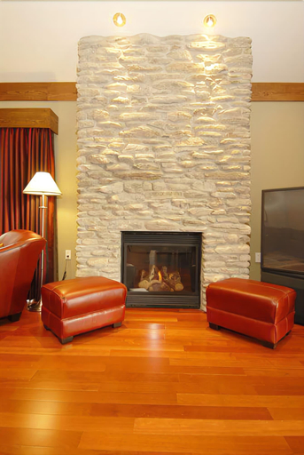 Public Area 2, Huff Estates Inn & Winery, Prince Edward