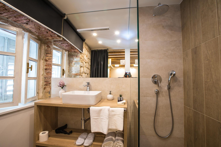 Bathroom 4, Spalato Luxury Rooms, Split