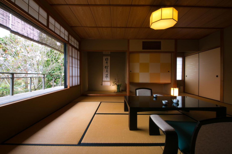 Bedroom 3, Ryokan Yakakutei, Kirishima