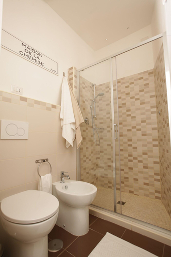 Bathroom 5, B&B Laurus Colosseo, Roma