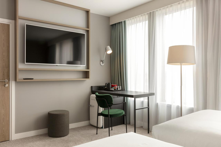 Bedroom 2, Hilton Garden Inn Paris Orly Airport, Val-de-Marne