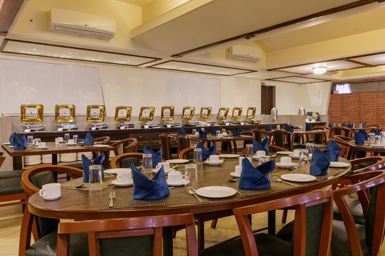 Food & Drinks 5, Mango Hotels Valley View, Satara