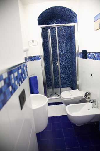 Bathroom 5, Duomo Bed & Breakfast, Catania
