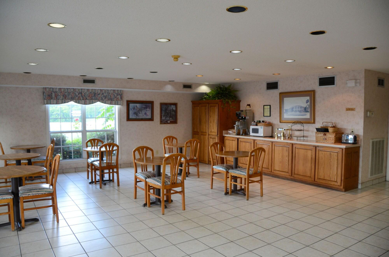 Public Area 2, Richland Inn Lewisburg, Marshall