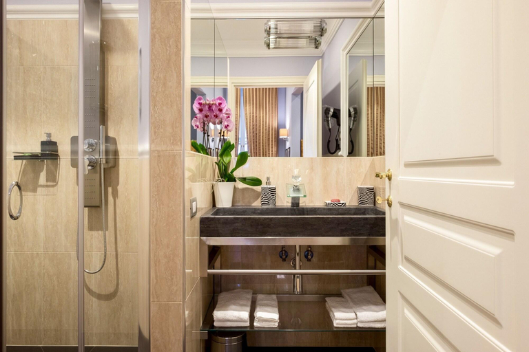 Bathroom 5, La Maison du Sage, Florence