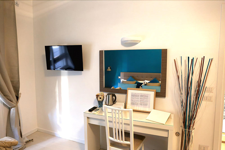 Bedroom 3, Le Coq Rooms Suite, Rome