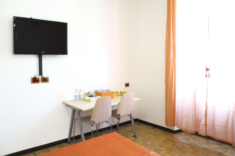 Bedroom 3, B&B Trieste Plus, Trieste
