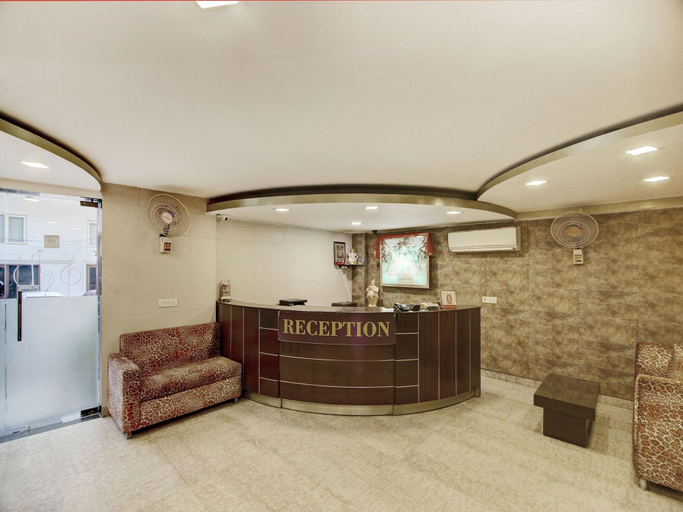 Public Area 2, Treebo Trend S&B East Inn, Delhi