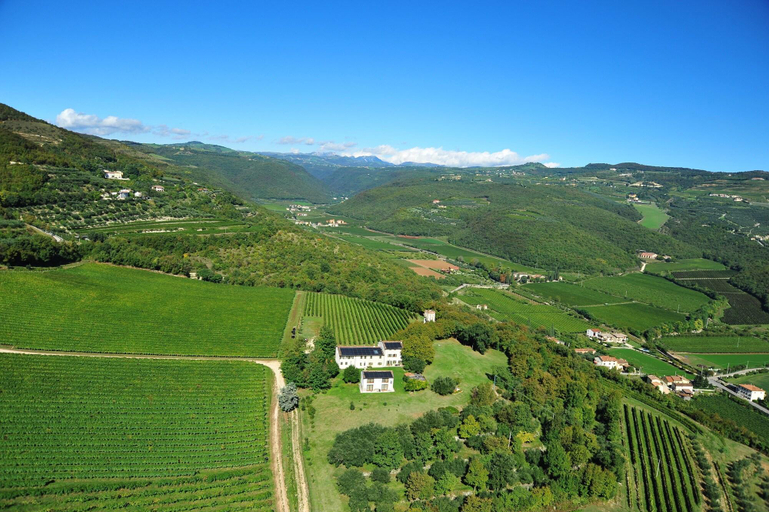 Exterior & Views 2, Agriturismo Delo Relais, Verona