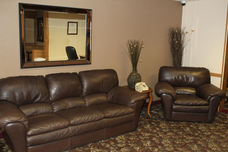 Public Area 2, Fargo Inn and Suites, Cass