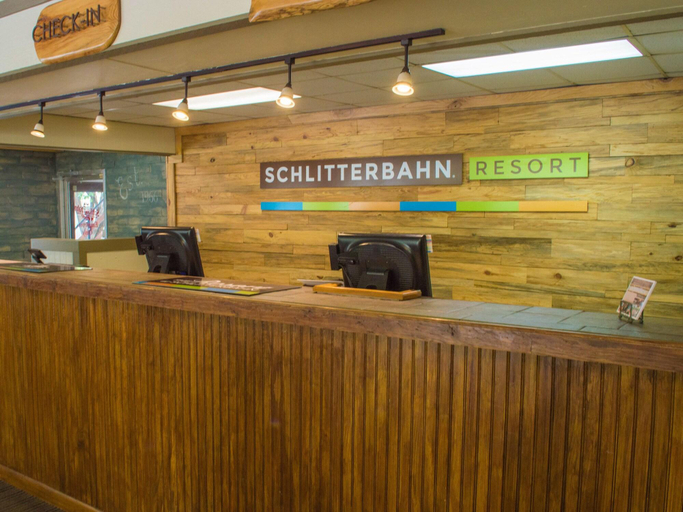 Public Area 2, The Resort at Schlitterbahn, Comal