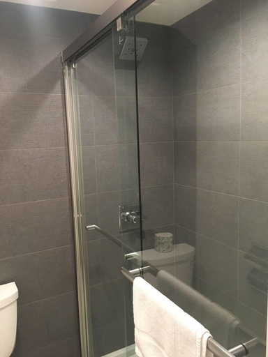 Bathroom 4, Pasadena Lodge, Los Angeles