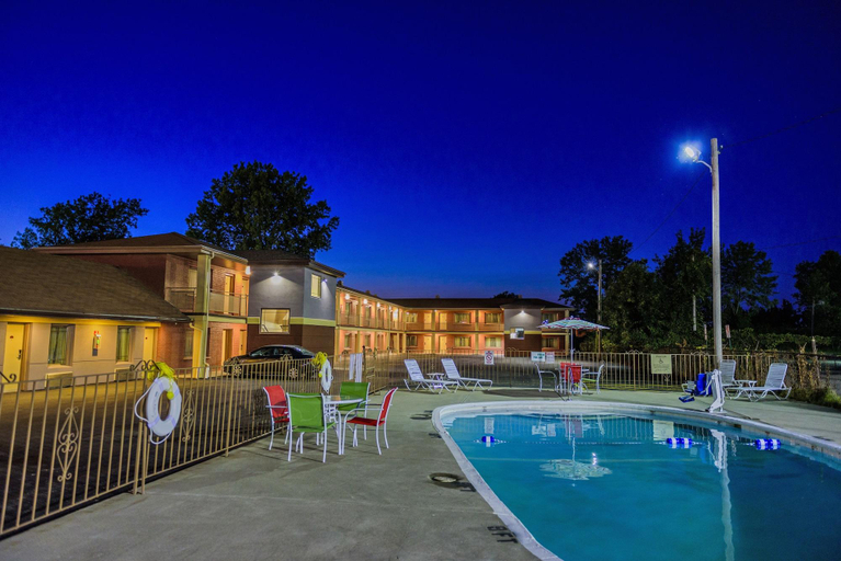 Sport & Beauty 4, AArya Hotel By Niagara Fashion Outlets, Niagara