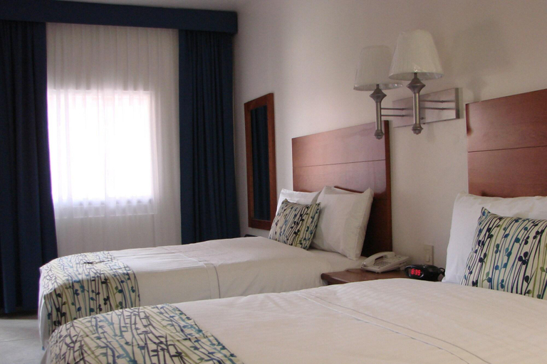 Bedroom 4, Hotel Booye, Navojoa