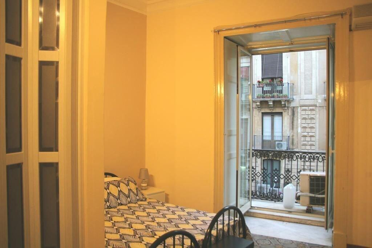 Bedroom 3, Cortile Stesicoro B B, Catania