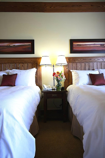 Bedroom 3, Huff Estates Inn & Winery, Prince Edward