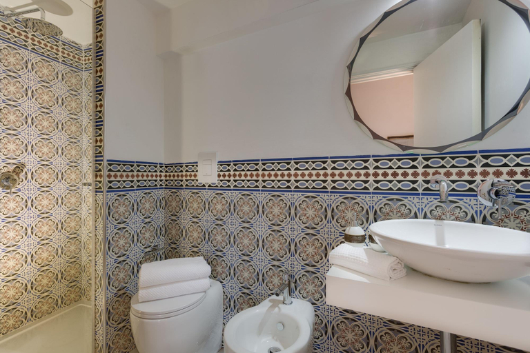Bathroom 4, Residenza Del Borgo, Florence