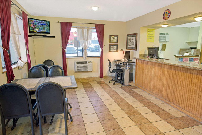 Public Area 2, Econo Lodge Spring Lake near Fort Bragg, Cumberland