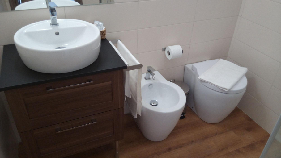 Bathroom 4, La Terrazza di Empedocle, Agrigento