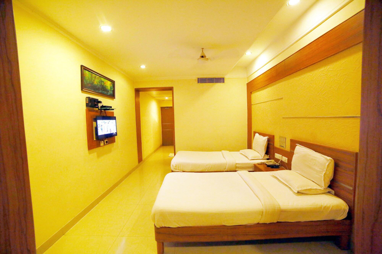 Bedroom 3, Hotel Apple Residency, Chennai