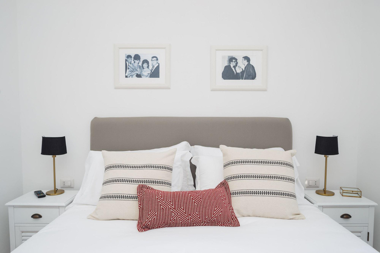 Bedroom 3, Casa di Capri, Napoli