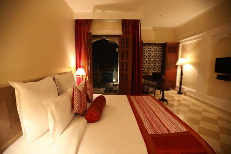 Bedroom 2, Guleria Kothi, Varanasi