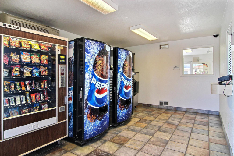 Public Area 2, Motel 6 Santa Rosa, NM, Guadalupe