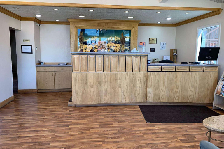 Public Area 2, Econo Lodge Inn & Suites Winnemucca, Humboldt
