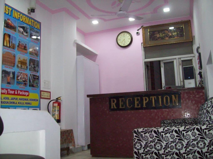 Public Area 3, Hotel Majors Den, Delhi