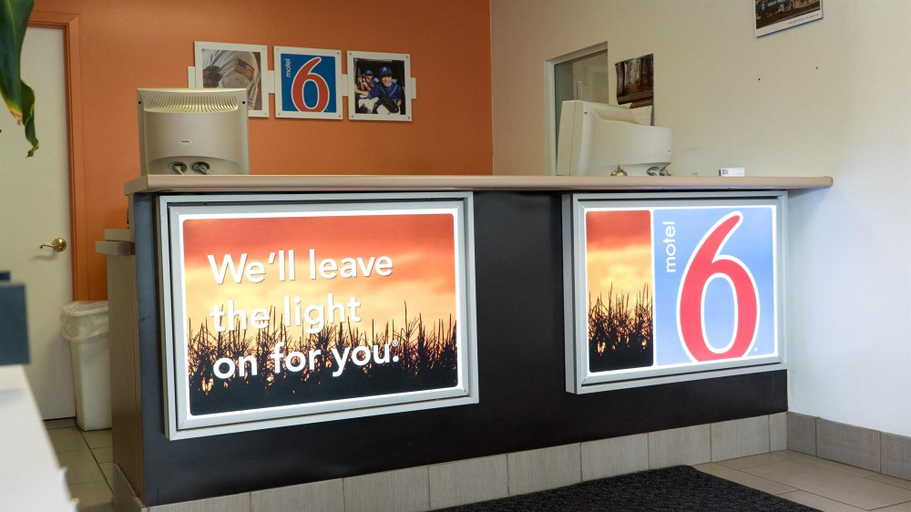 Public Area 2, Motel 6 Lafayette, IN, Tippecanoe