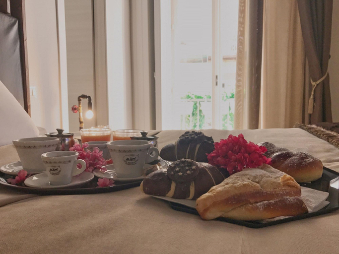 Others 5, Duomo Luxury Suites, Napoli