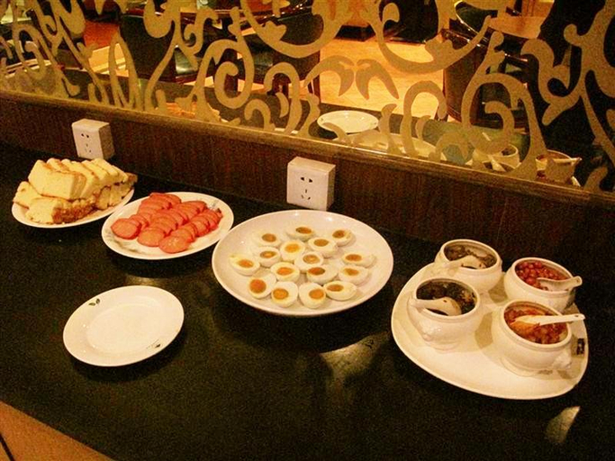 Food & Drinks 5, Greentree Inn Shanghai Jingan Xinzha Road  Hotel, Shanghai