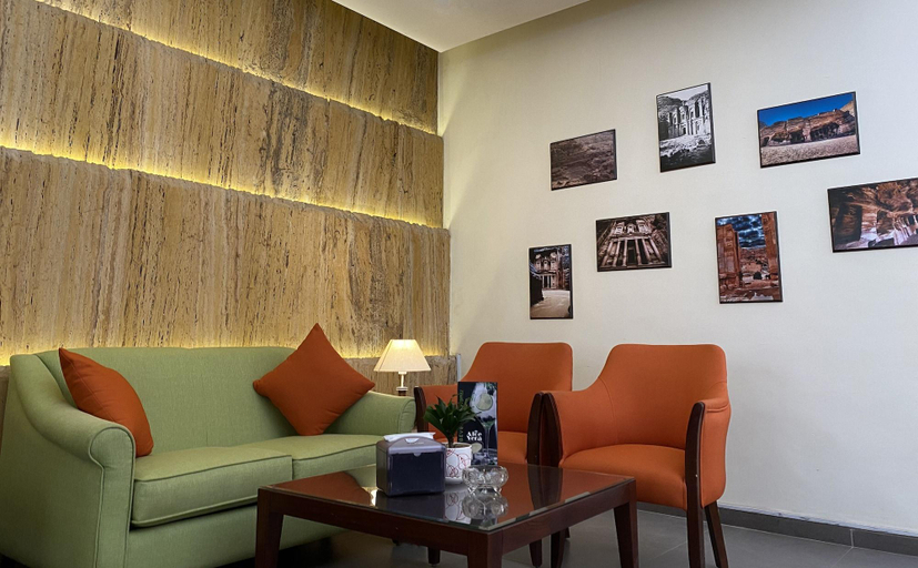 Public Area 3, Petra Guest House, Wadi Musa