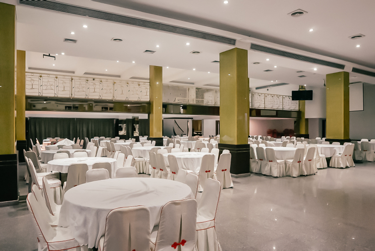 grand sydney hotel, Batam