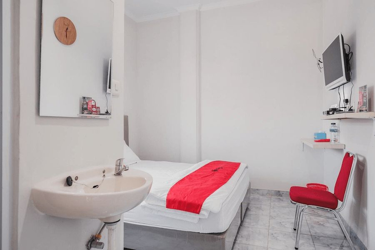 Bathroom 2, RedDoorz @ Jalan Narada Lampung, Bandar Lampung