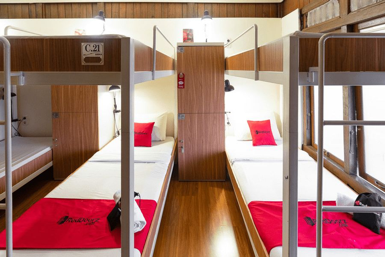 RedDoorz Hostel @ Dago 2, Bandung