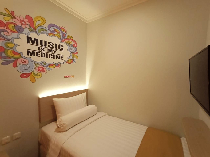 Front One Cabin Sunter, North Jakarta