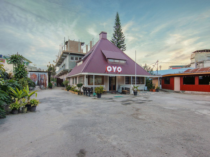 OYO 799 Hotel Dieng, Karo