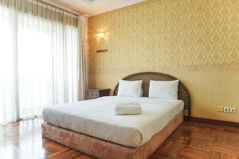 Bedroom 1, Spacious and Elegant 2BR @ Kedoya Elok Apartment By Travelio (tutup sementara), Jakarta Barat