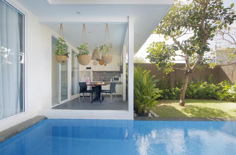 Swimming Pool 5