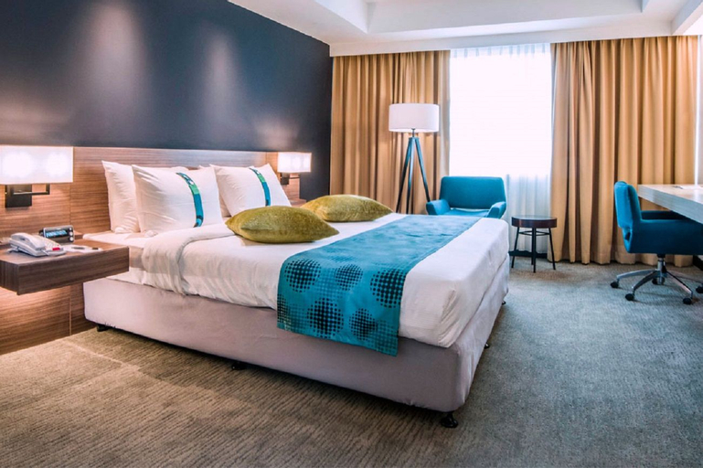 Bedroom 3, Grand Margherita Hotel, Kuching